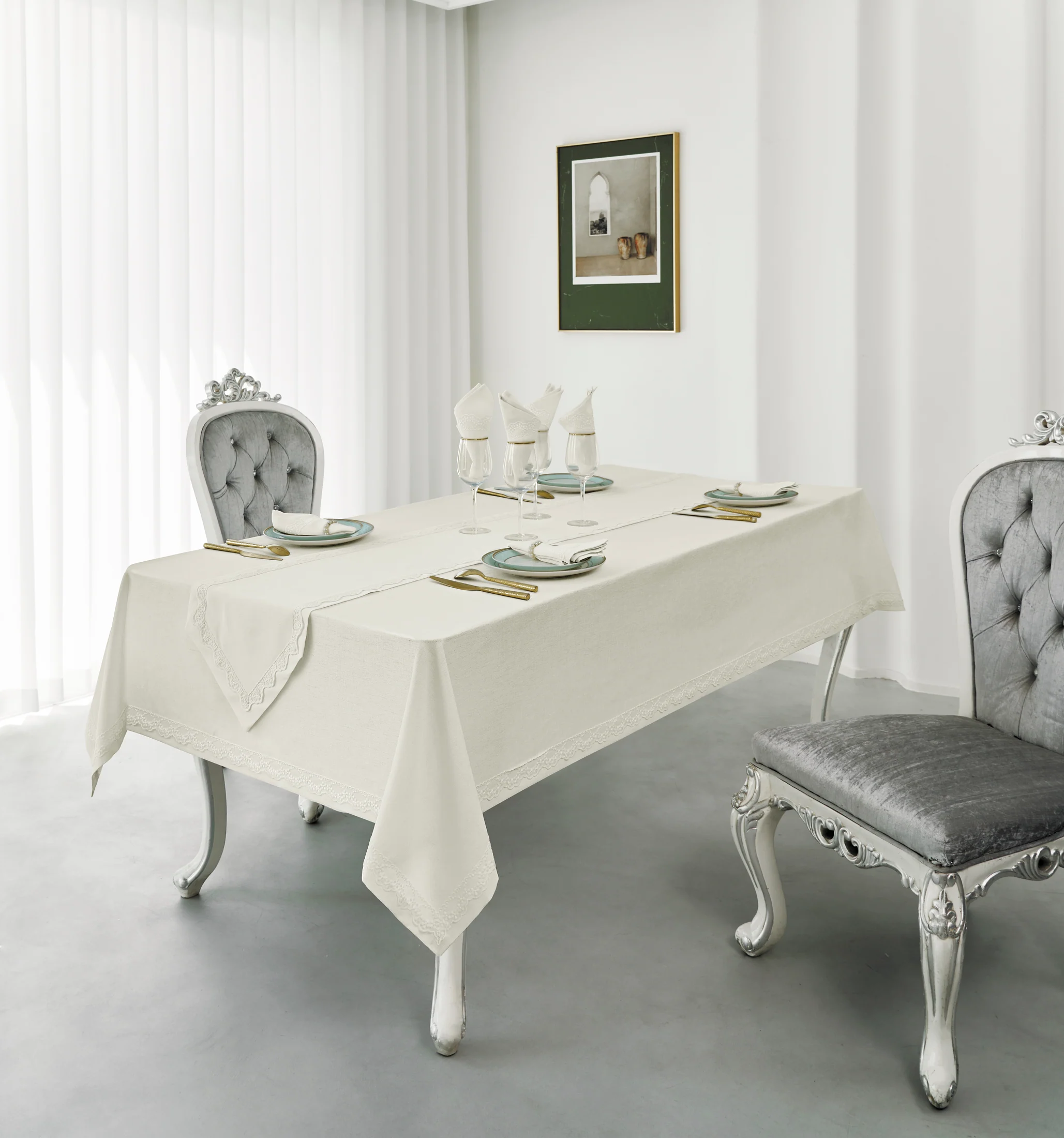2510 tablecloth coordinated with a matching table runner in an elegant dining room