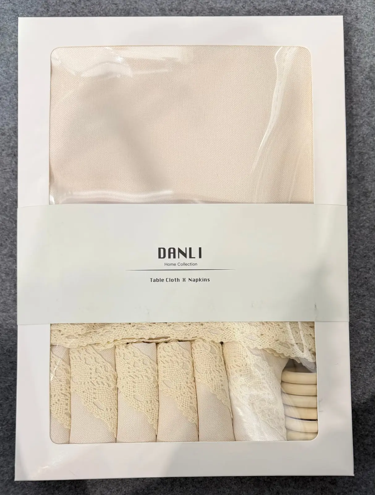 2410-HB5-Beige boxed tablecloth and napkin set
