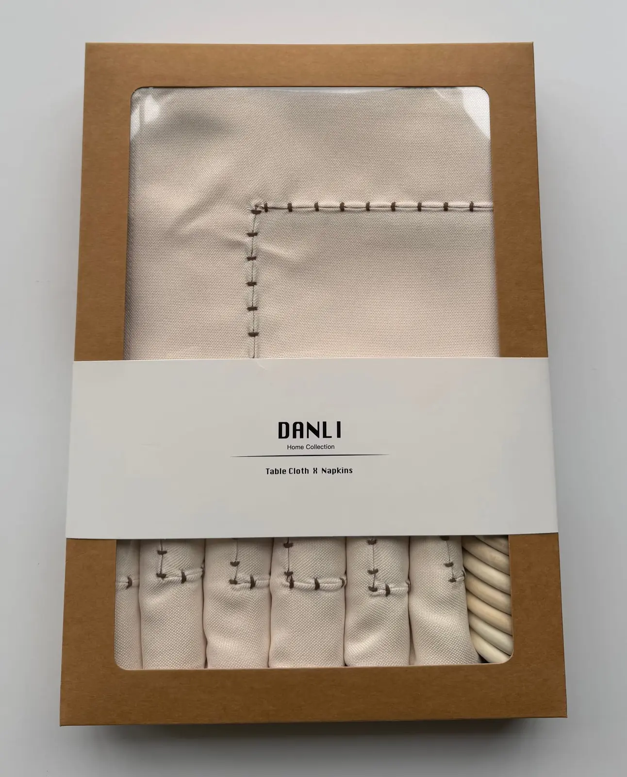 2410-HB5-Bleached White boxed tablecloth and napkin set