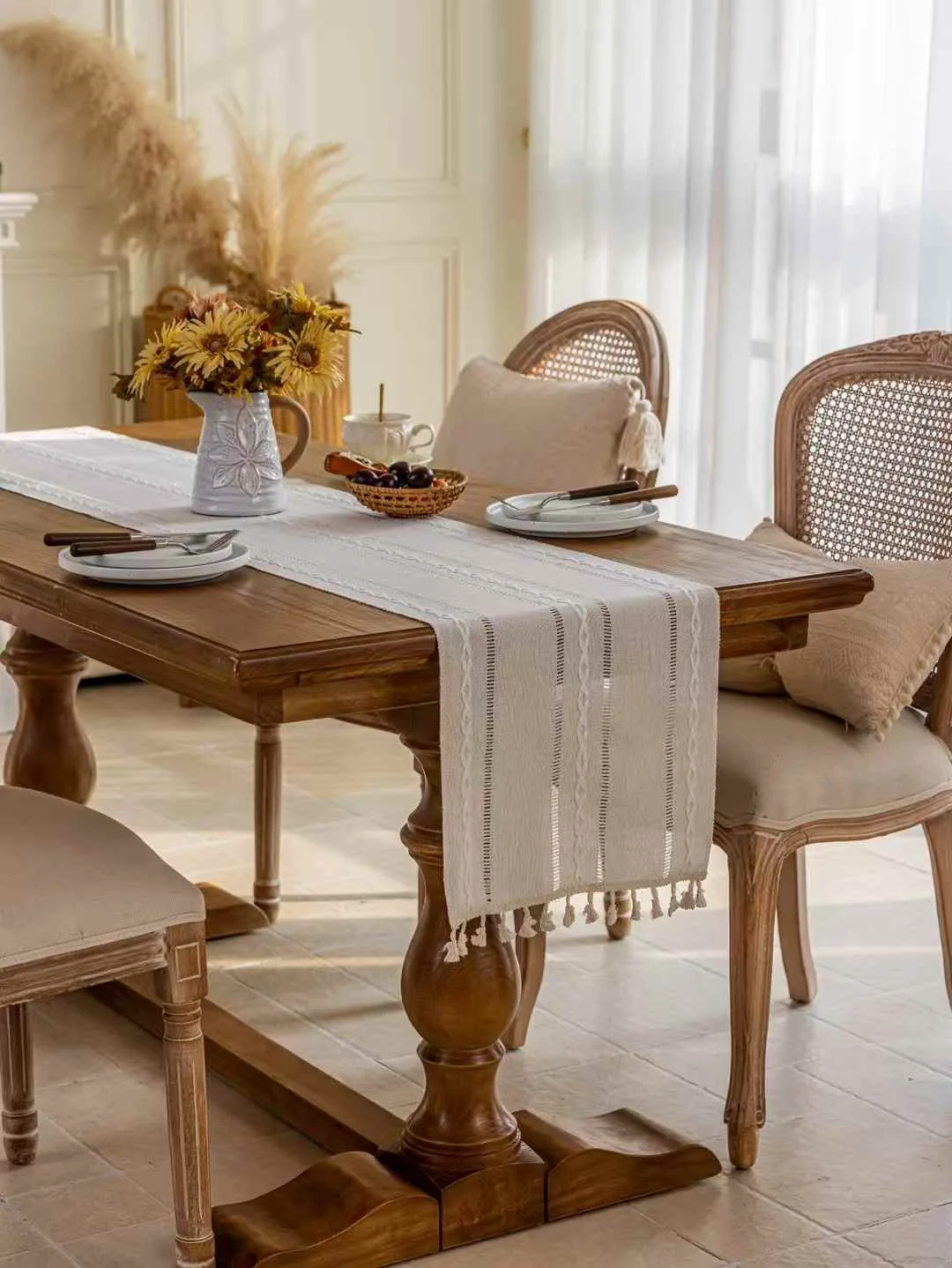 Table Runner 23