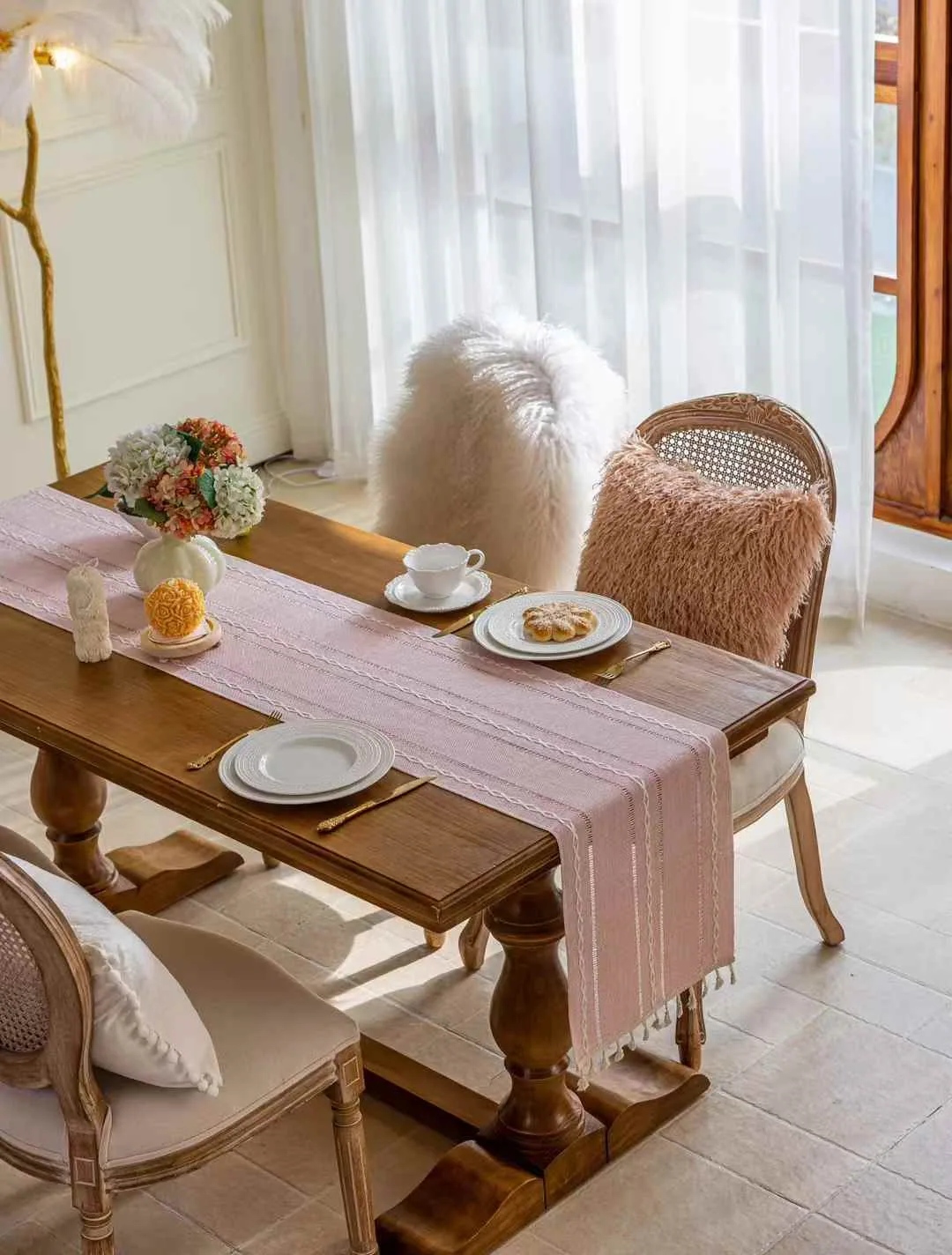 Table Runner 24